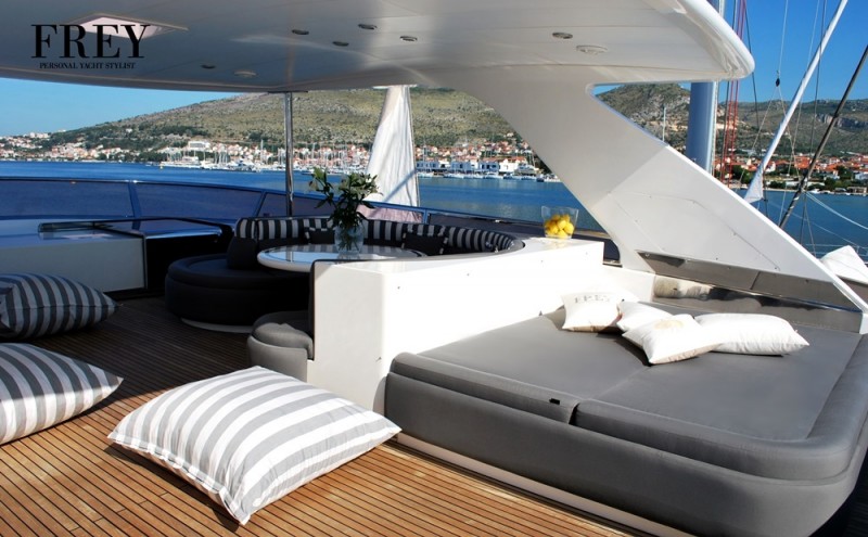 Flybridge redesign on Elegance yacht